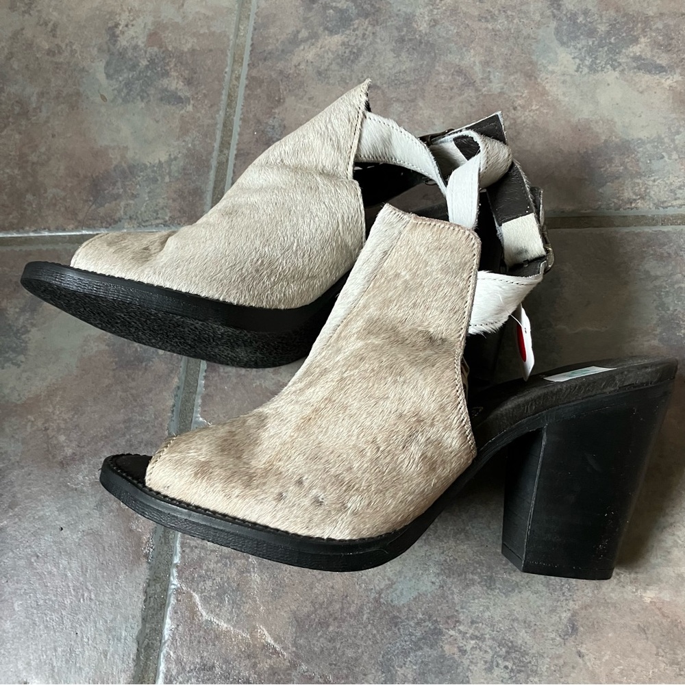 Cowhide Heels - Picture 3 of 3